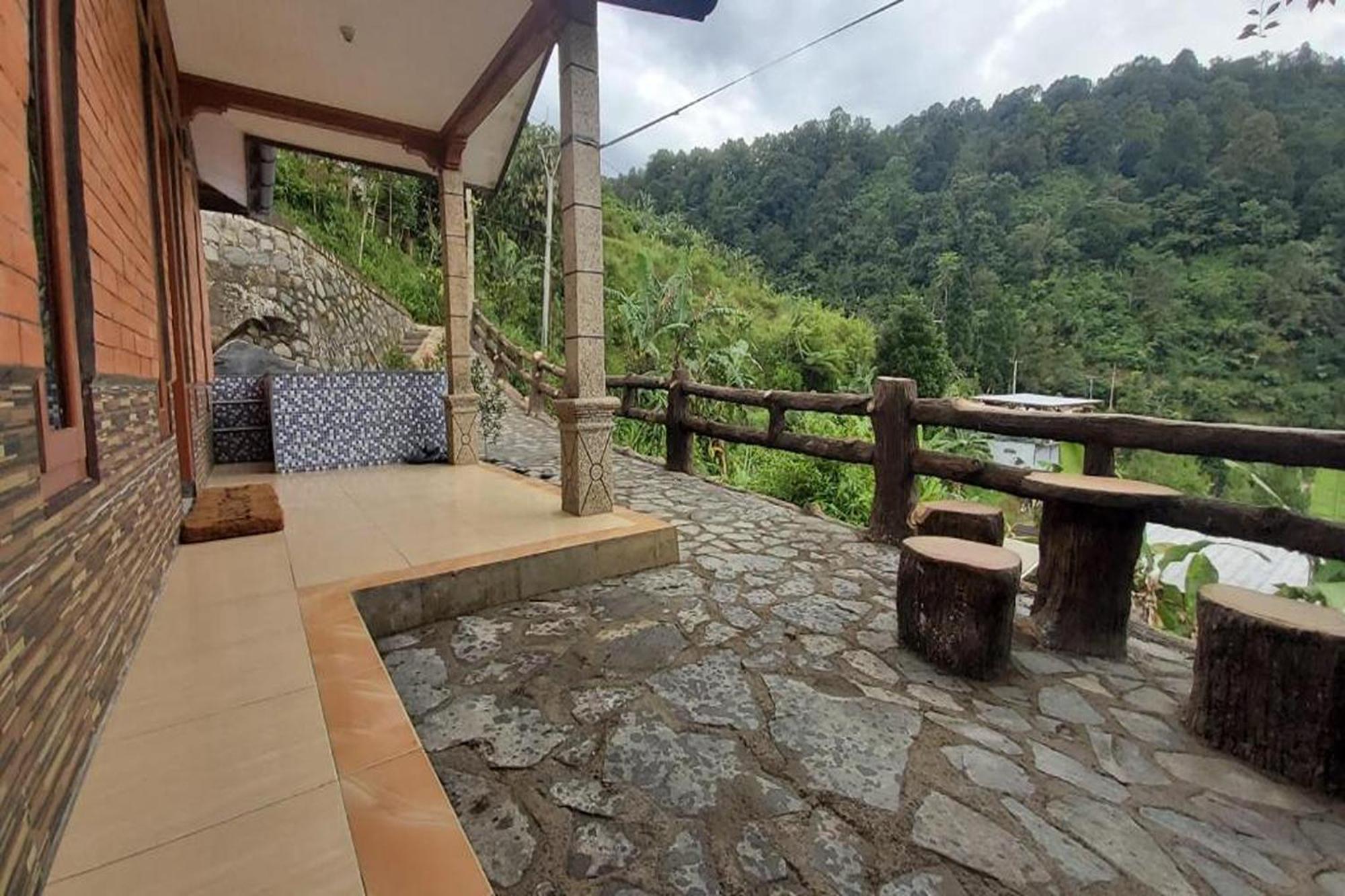 Villa Zoya 2 Pondok Cipaseban Luaran gambar