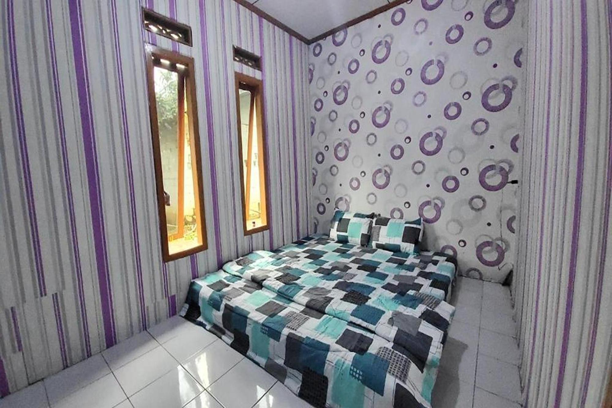 Villa Zoya 2 Pondok Cipaseban Luaran gambar